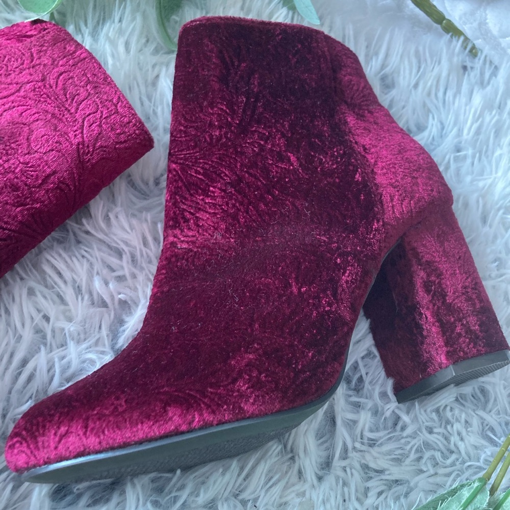 Just Fab Burgundy Loreida Heeled Bootie - Picture 3 of 7